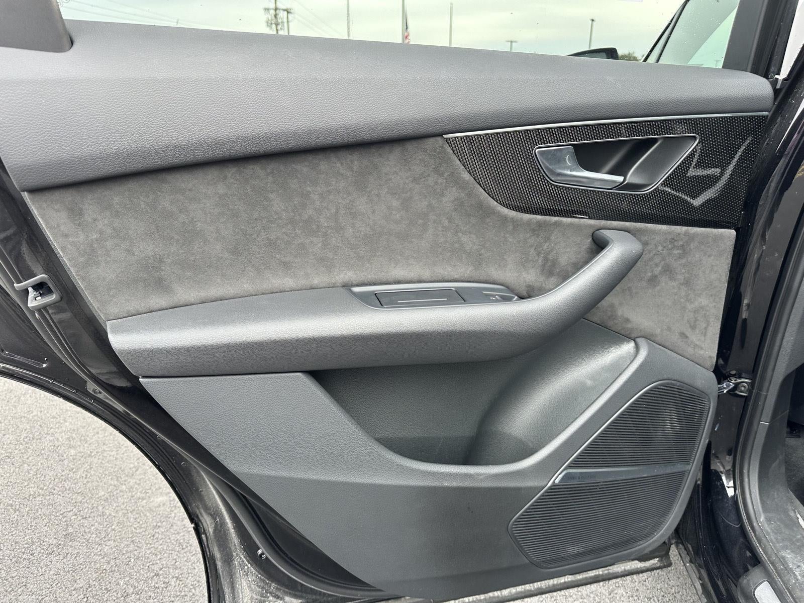 2021 Audi SQ7 Premium Plus