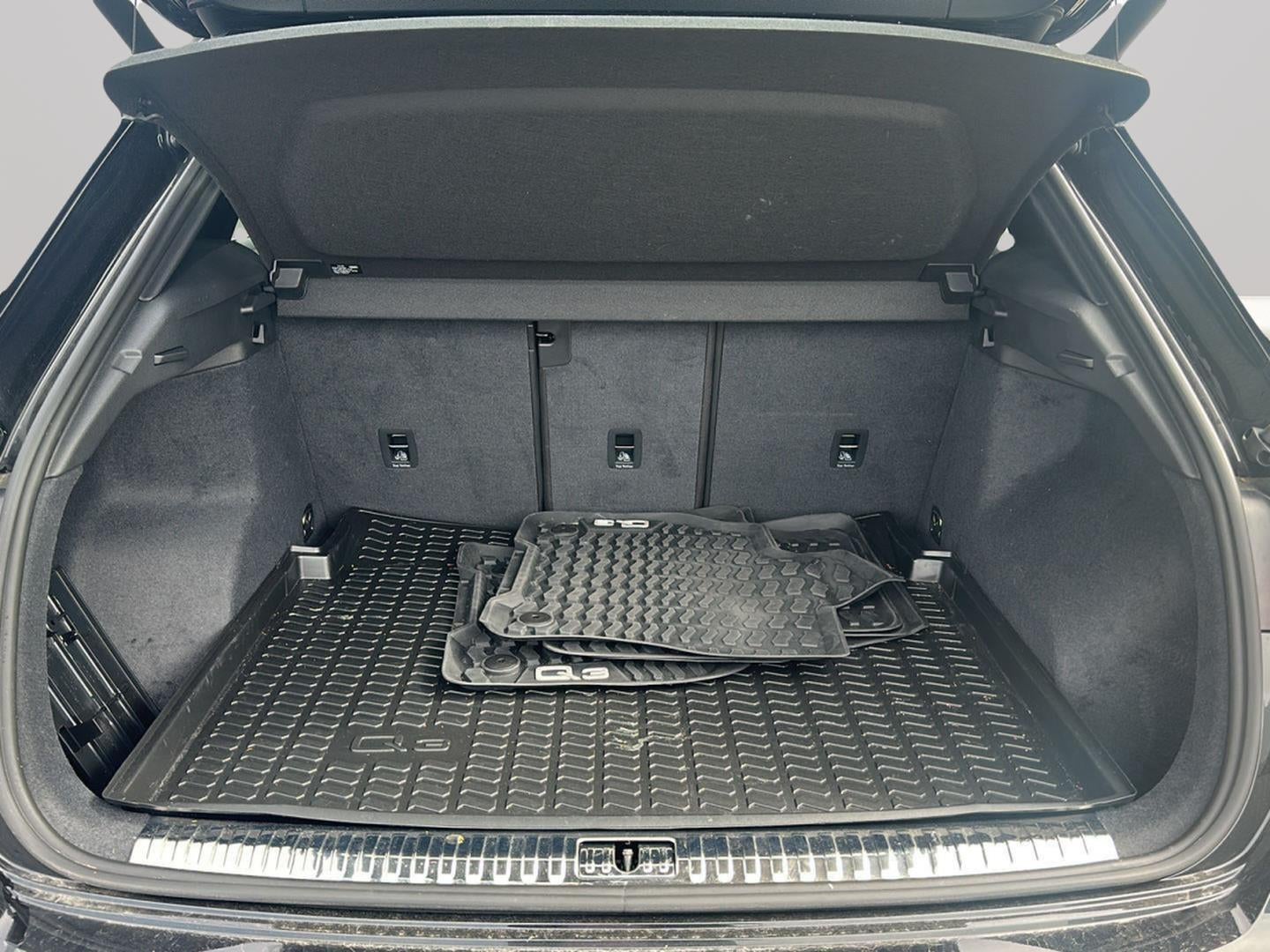 2024 Audi Q3 S line Premium Plus