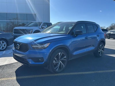 2021 Volvo XC40 R-Design