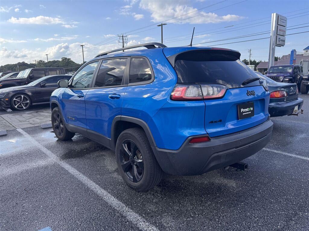 2023 Jeep Cherokee Altitude Lux