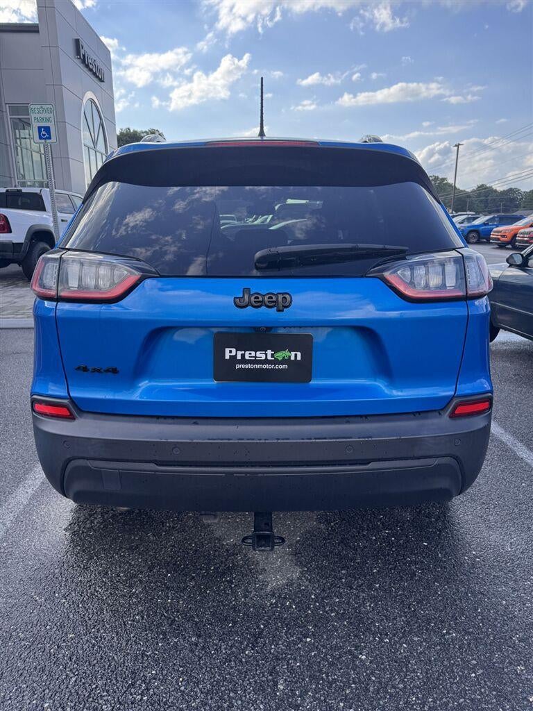 2023 Jeep Cherokee Altitude Lux