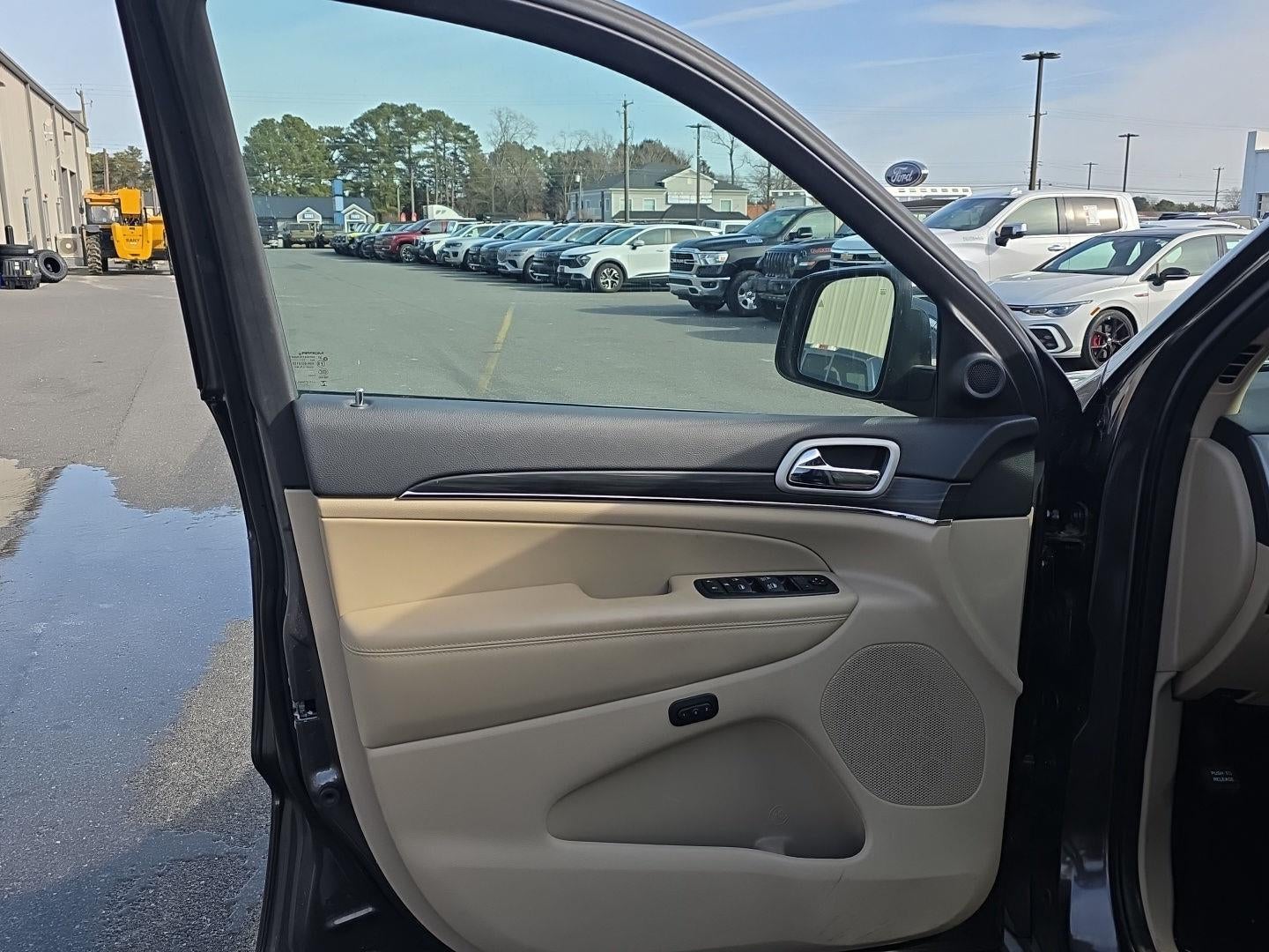 2021 Jeep GRAND CHEROKEE LIMI