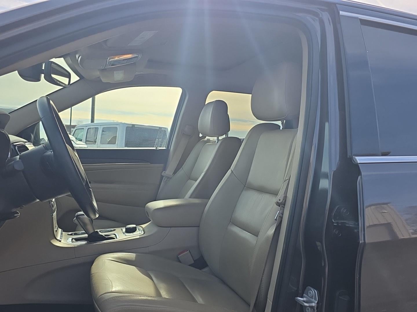 2021 Jeep GRAND CHEROKEE LIMI