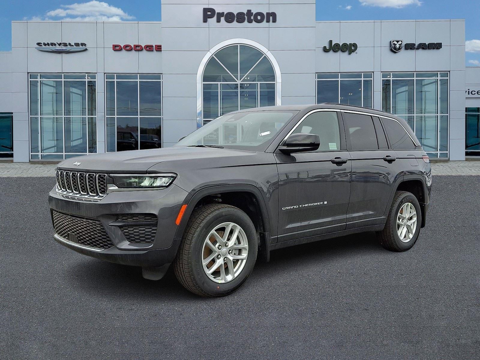 2026 Jeep Grand Cherokee Laredo X