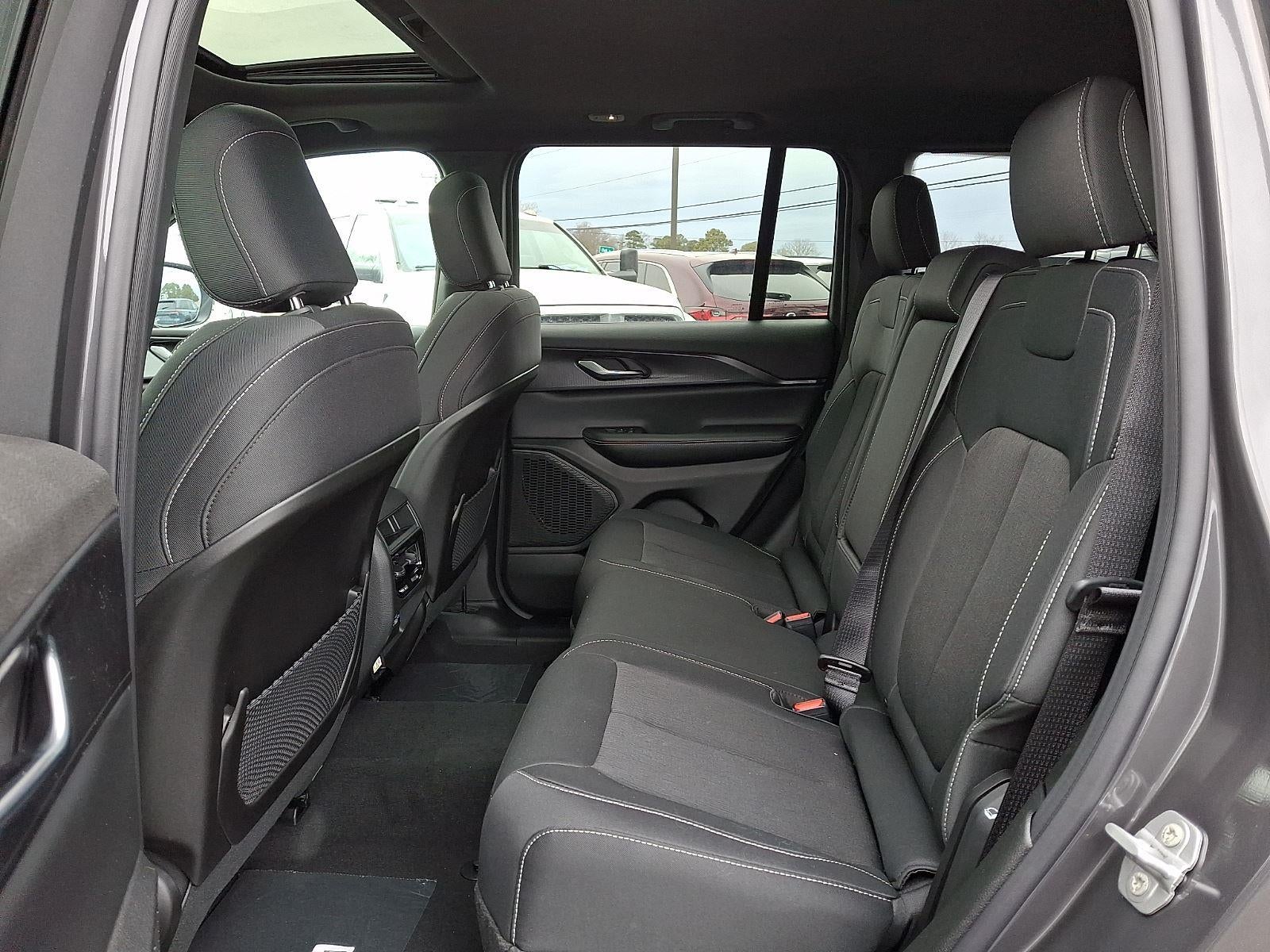 2026 Jeep Grand Cherokee Laredo X