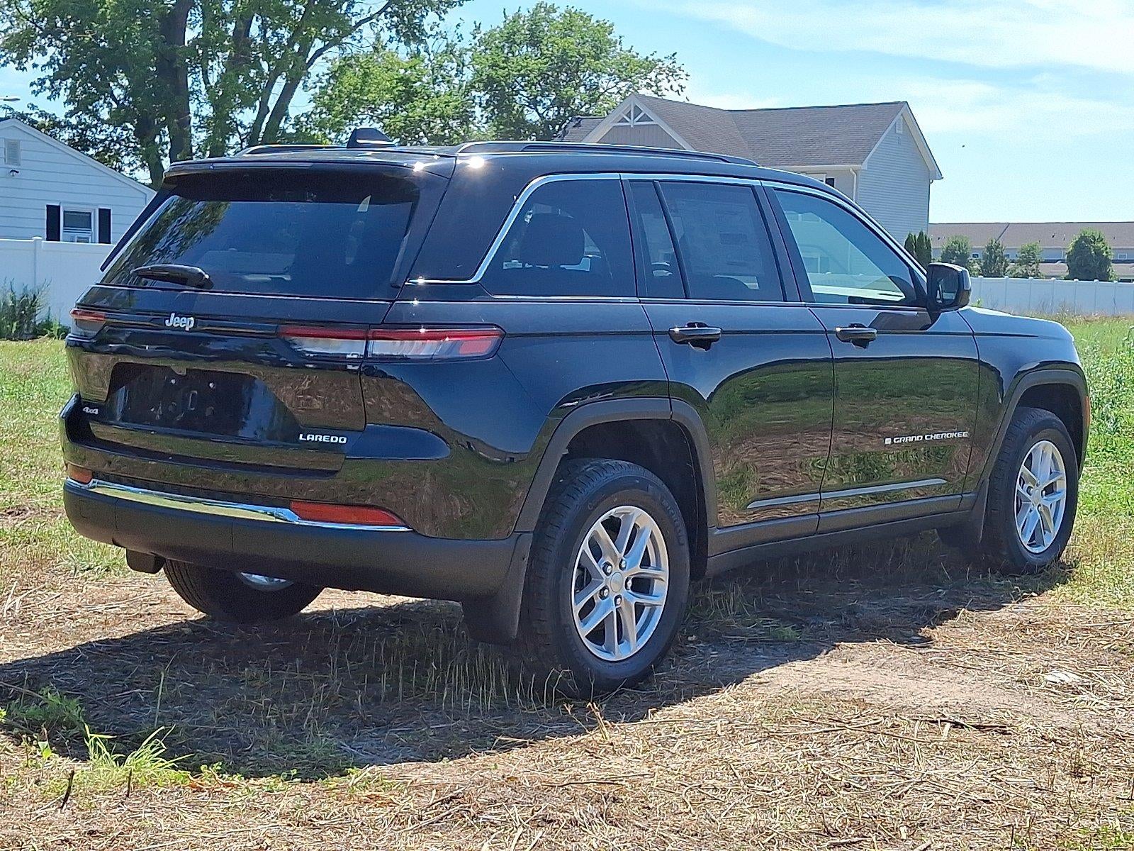 2026 Jeep Grand Cherokee Laredo X