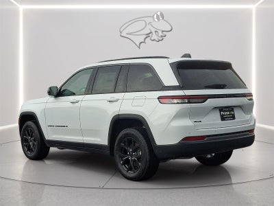 2026 Jeep Grand Cherokee Laredo Altitude
