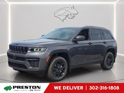 2026 Jeep Grand Cherokee Laredo Altitude