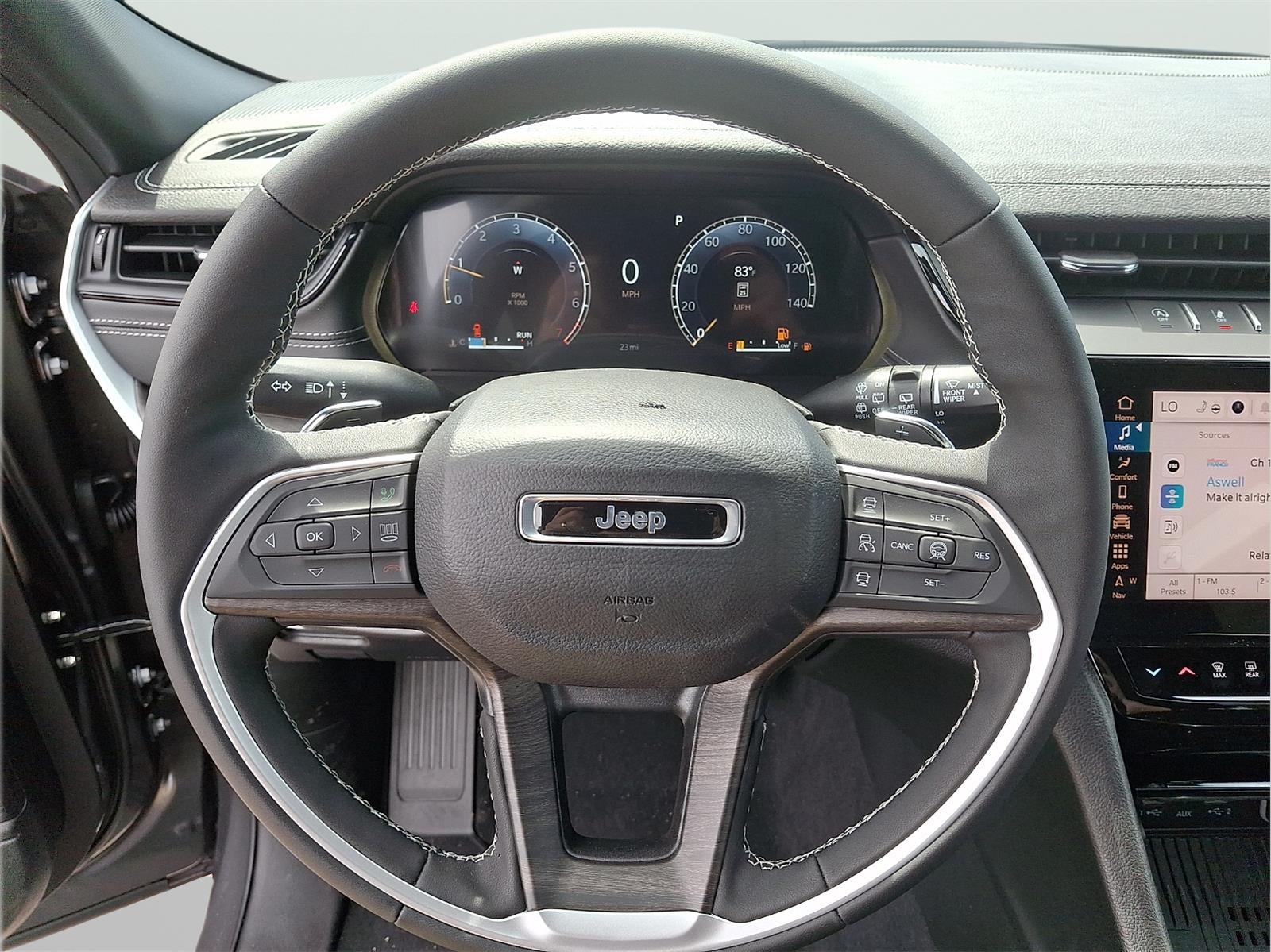 2026 Jeep Grand Cherokee Laredo Altitude