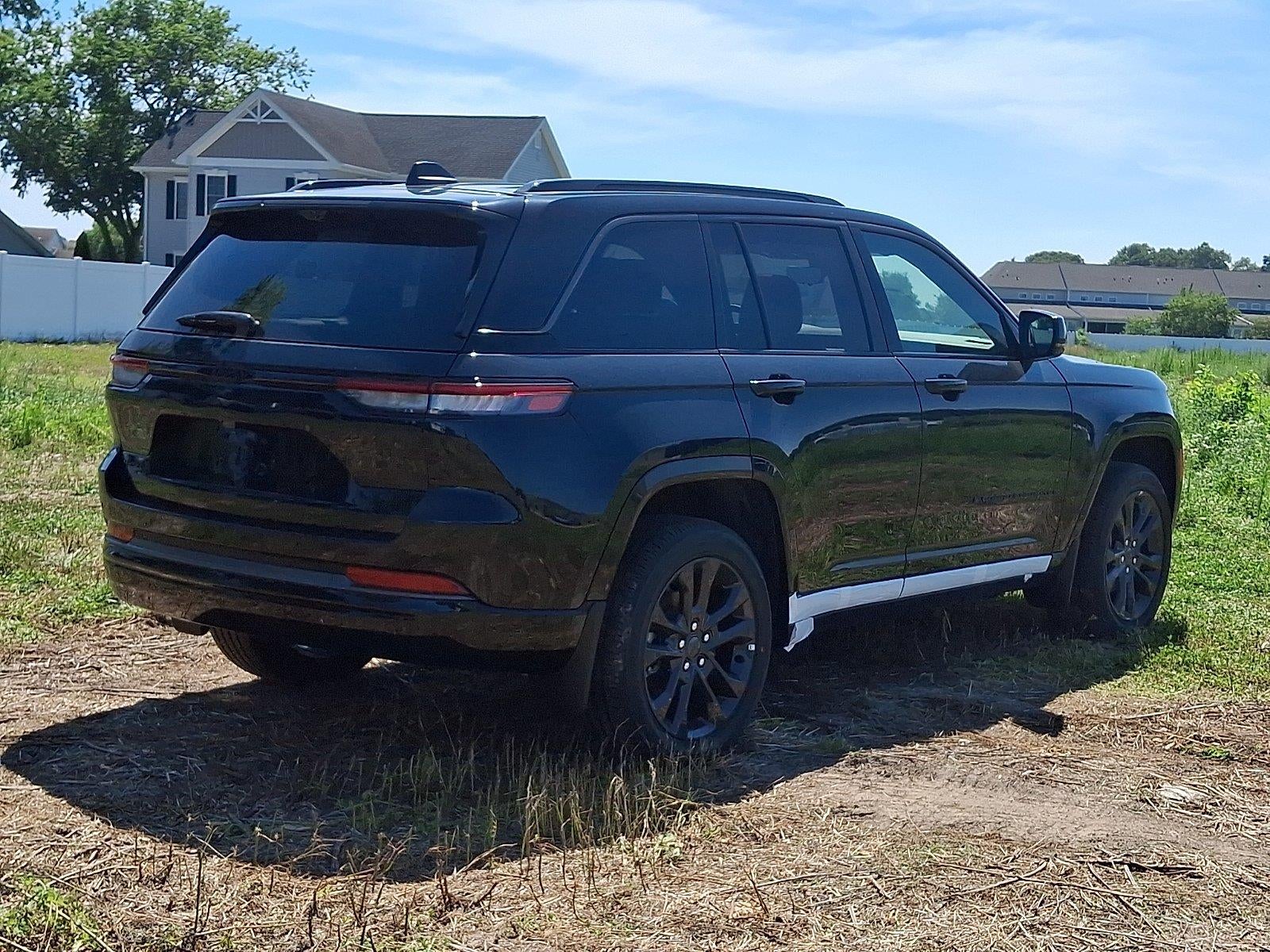 2026 Jeep Grand Cherokee Limited Reserve