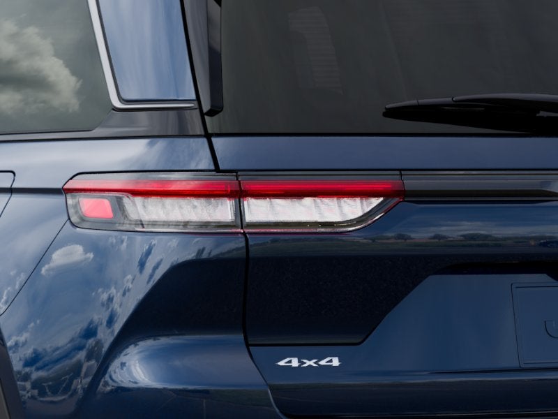 2027 Jeep CHEROKEE GRAND CHEROKEE LIMITED 4X4