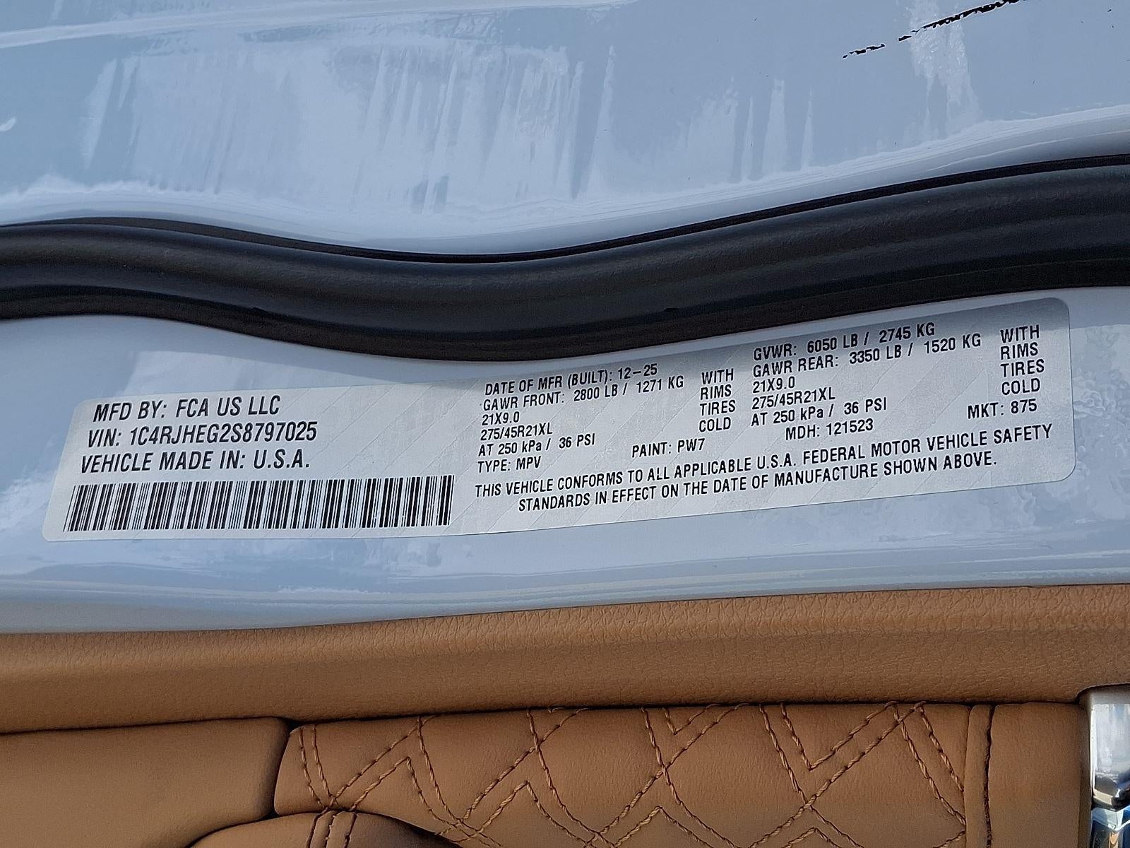 2025 Jeep Grand Cherokee Summit Reserve