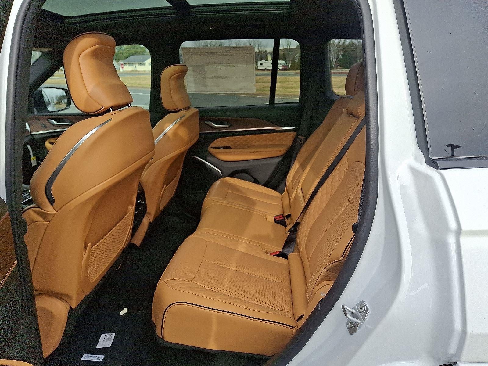 2025 Jeep Grand Cherokee Summit