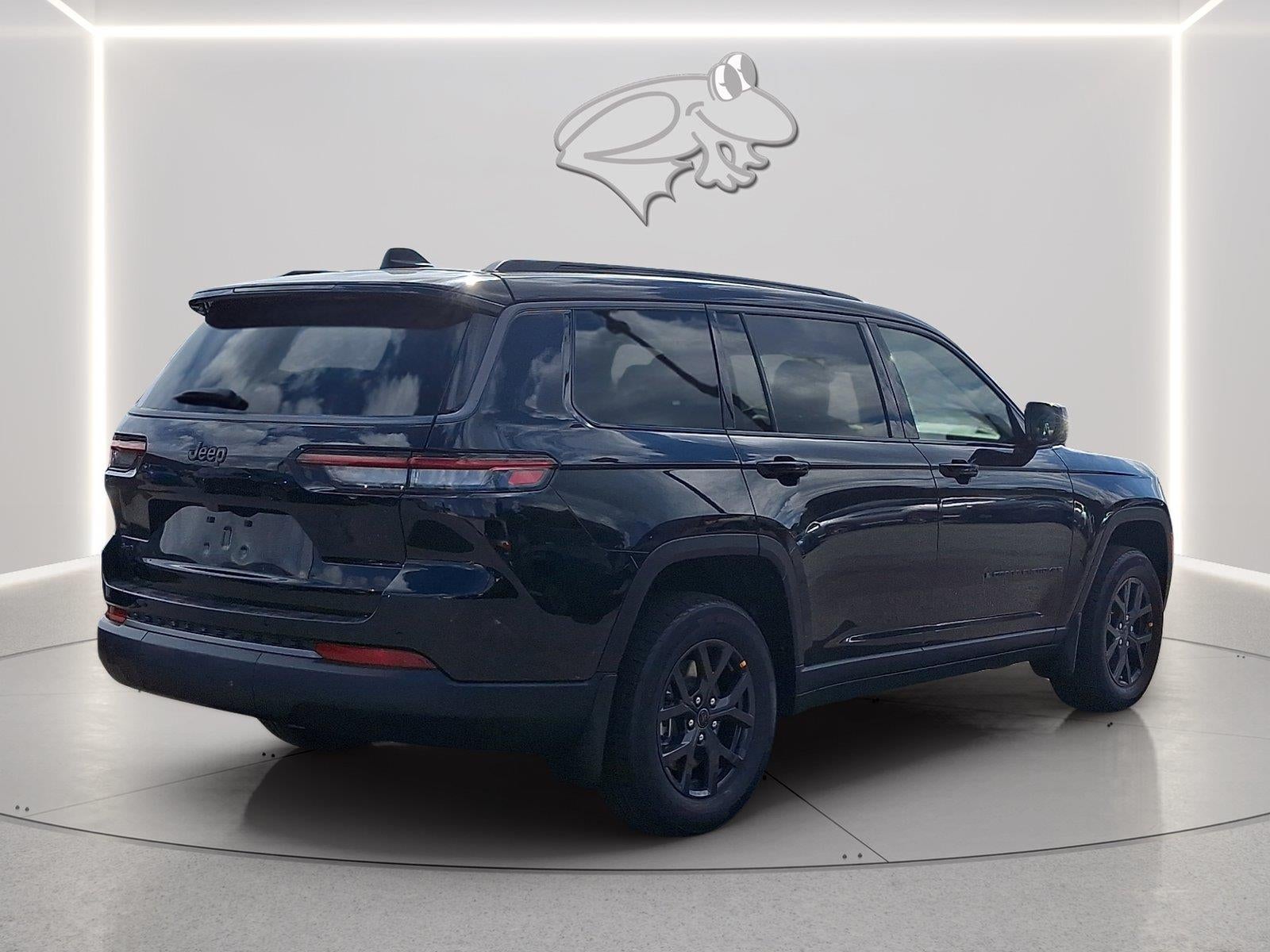 2027 Jeep Grand Cherokee L Laredo Altitude
