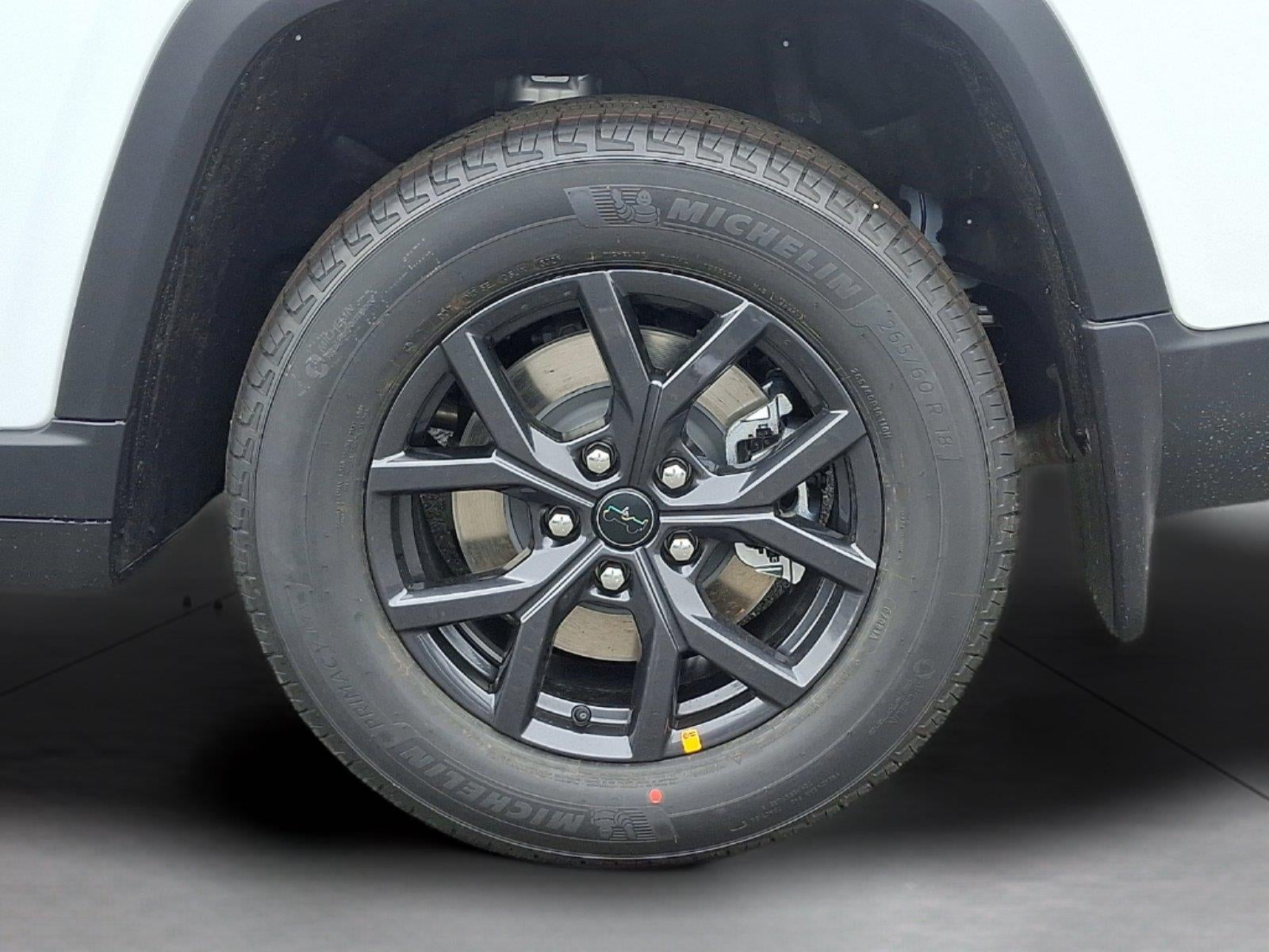 2027 Jeep Grand Cherokee L Laredo Altitude
