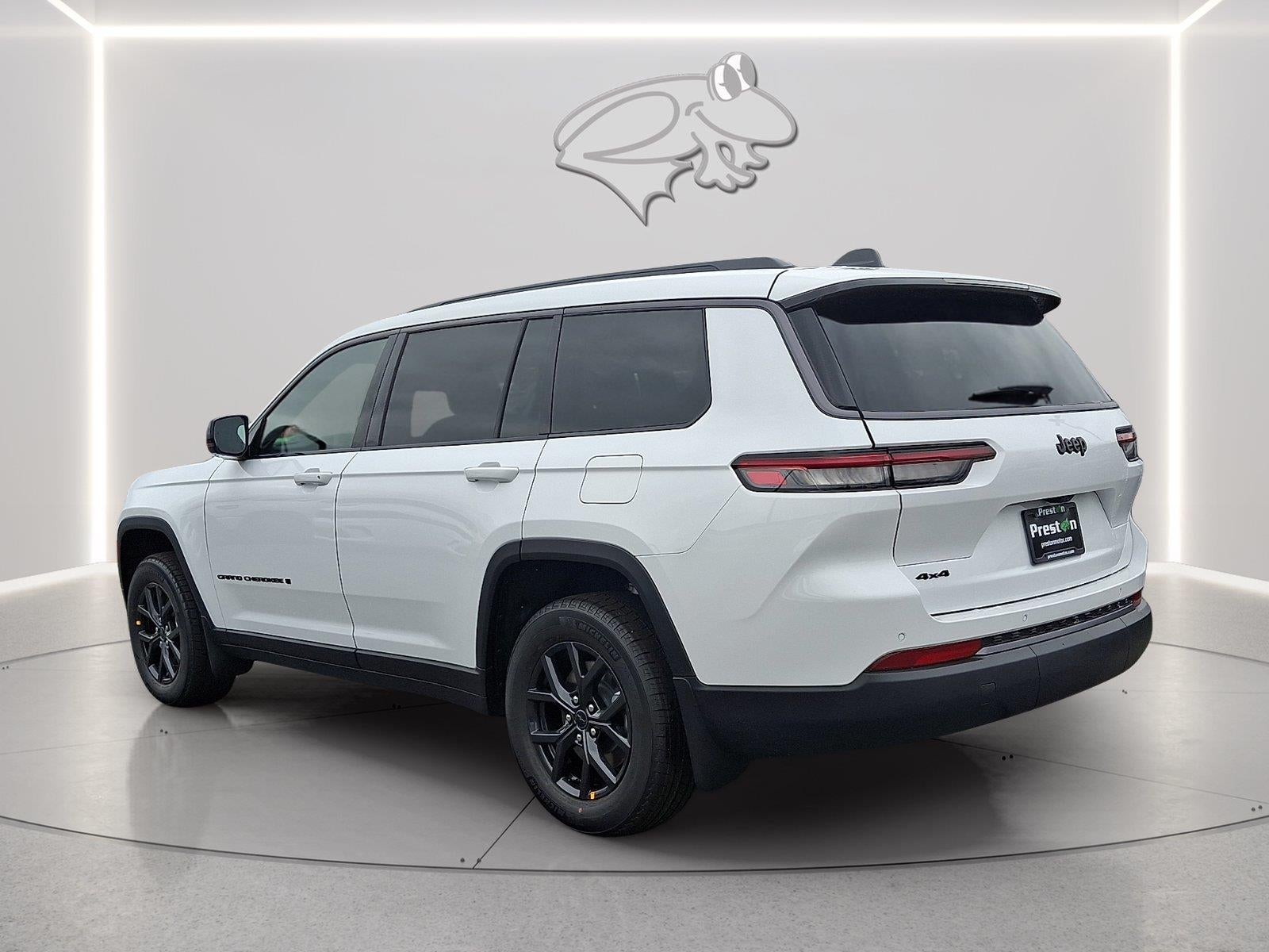 2027 Jeep Grand Cherokee L Laredo Altitude
