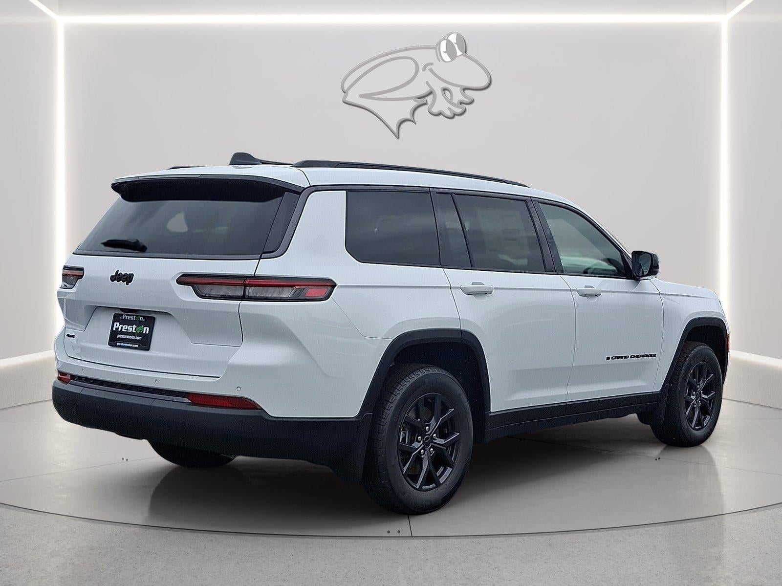 2027 Jeep Grand Cherokee L Laredo Altitude