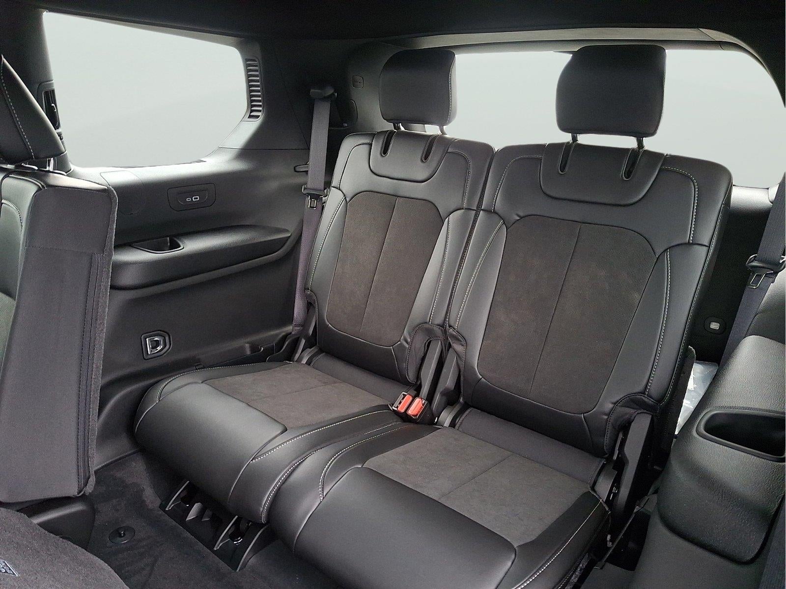 2027 Jeep Grand Cherokee L Laredo Altitude