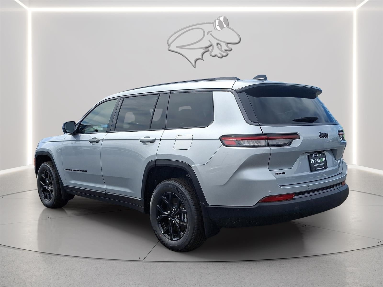 2026 Jeep Grand Cherokee L Laredo Altitude