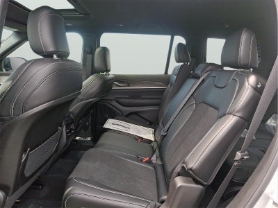 2026 Jeep Grand Cherokee L Laredo Altitude