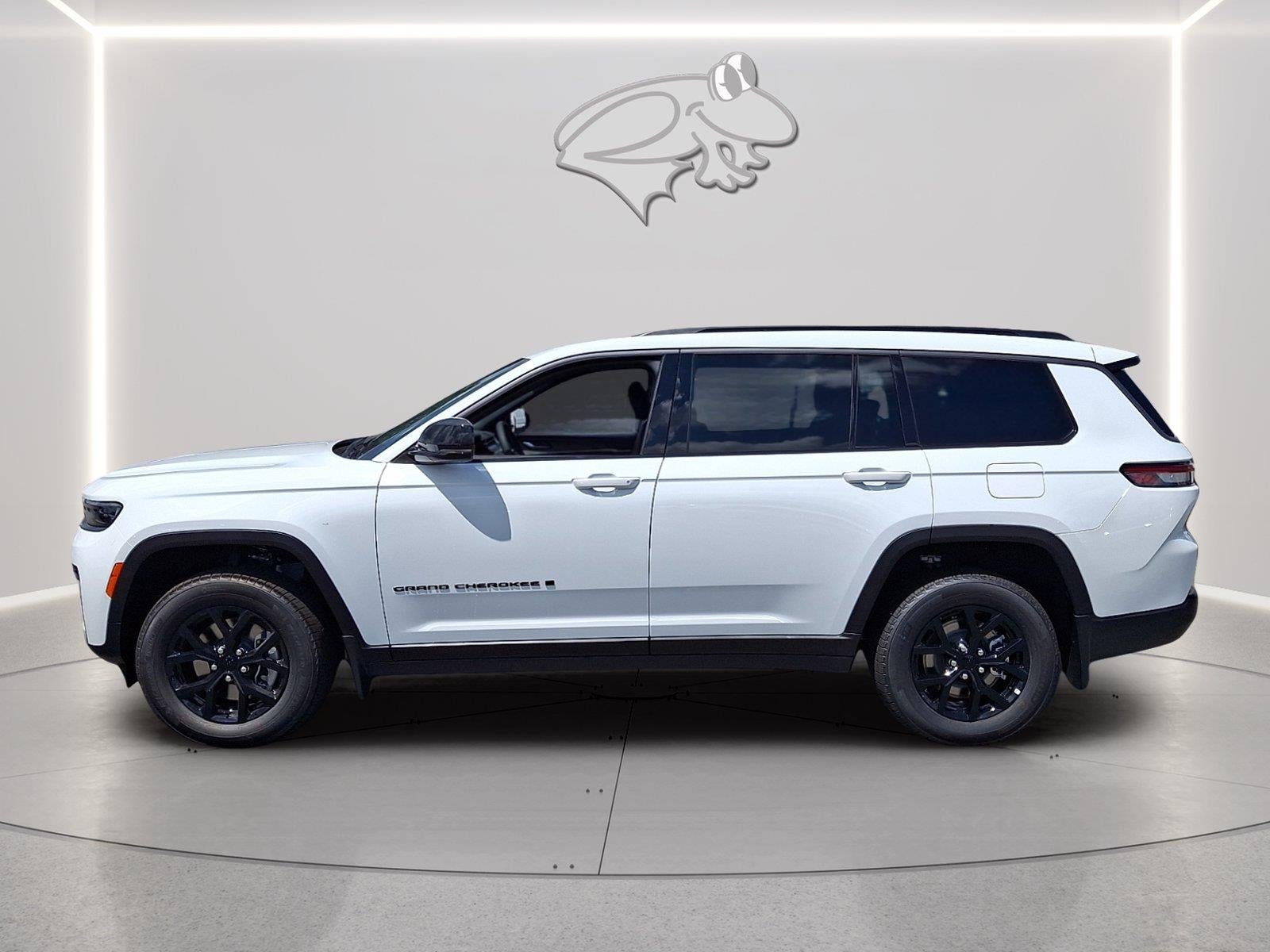 2026 Jeep Grand Cherokee L Laredo Altitude