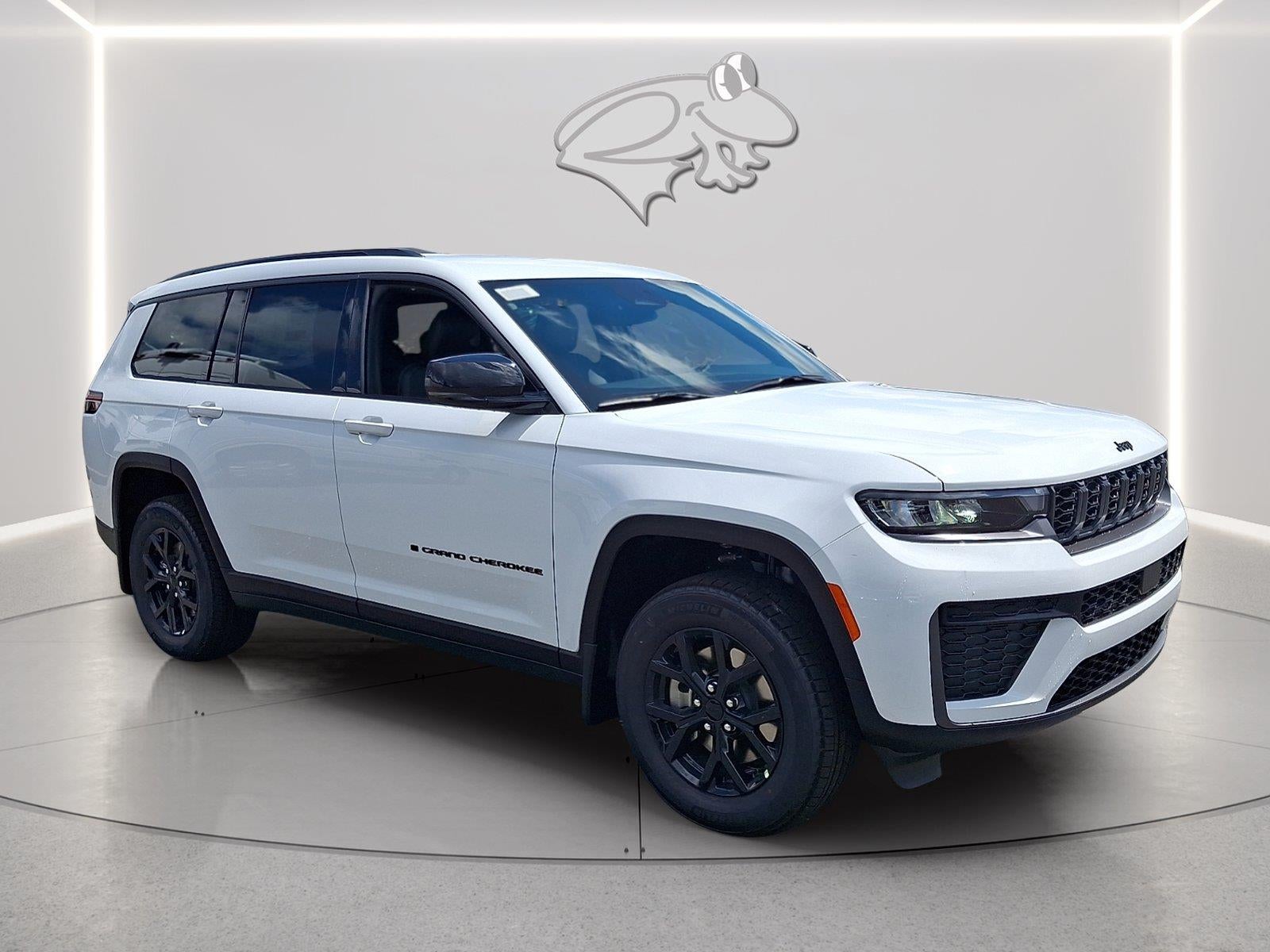2026 Jeep Grand Cherokee L Laredo Altitude