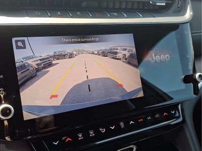 2027 Jeep Grand Cherokee L Laredo Altitude