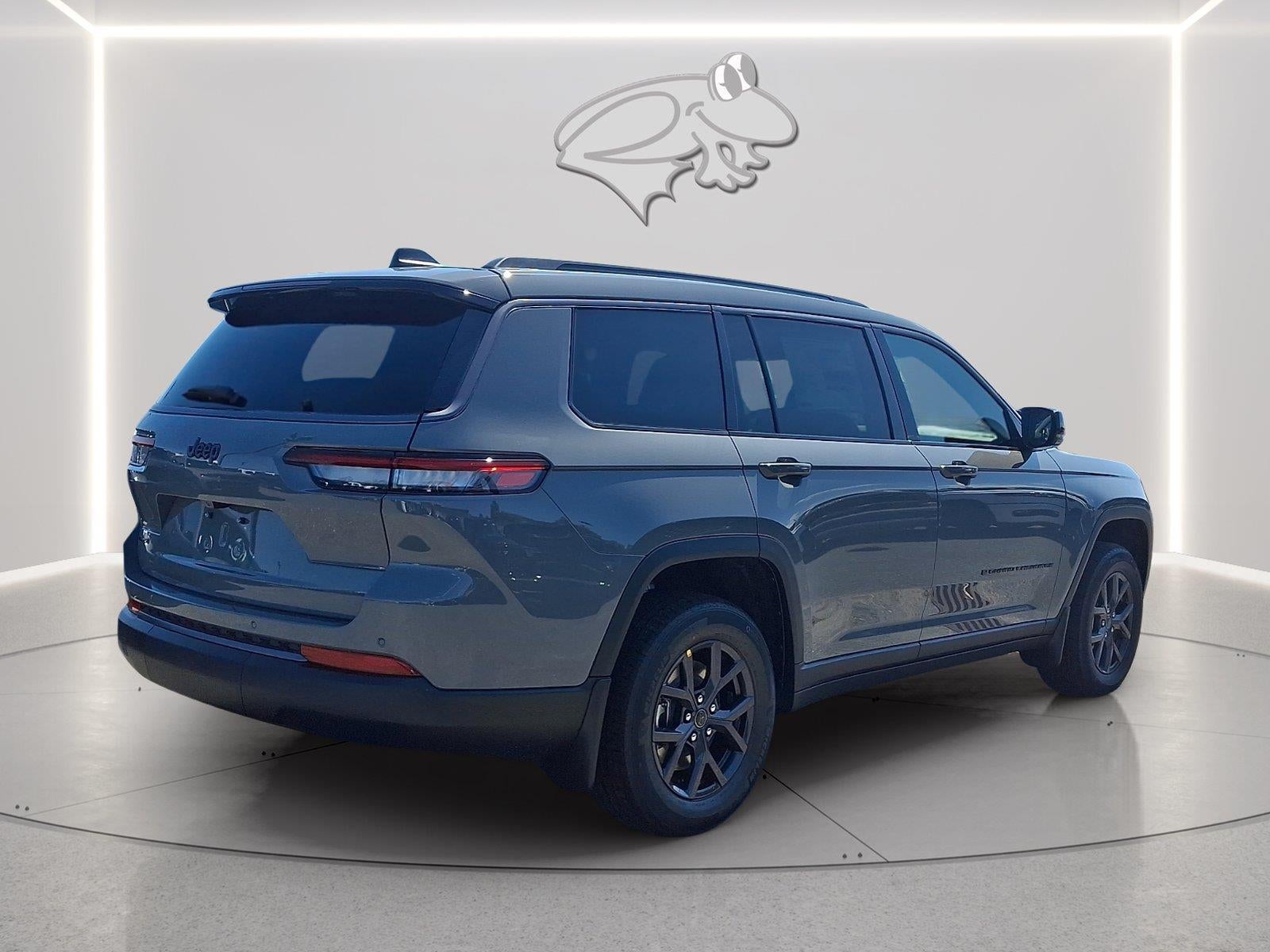 2027 Jeep Grand Cherokee L Laredo Altitude