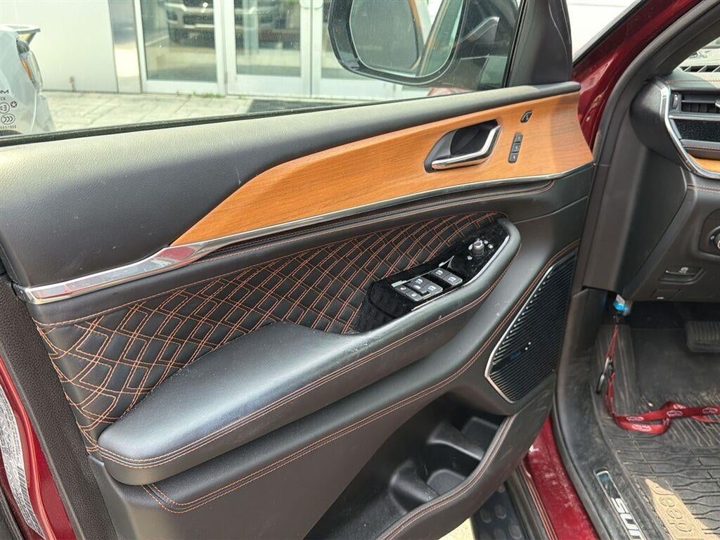 2024 Jeep Grand Cherokee L Summit Reserve