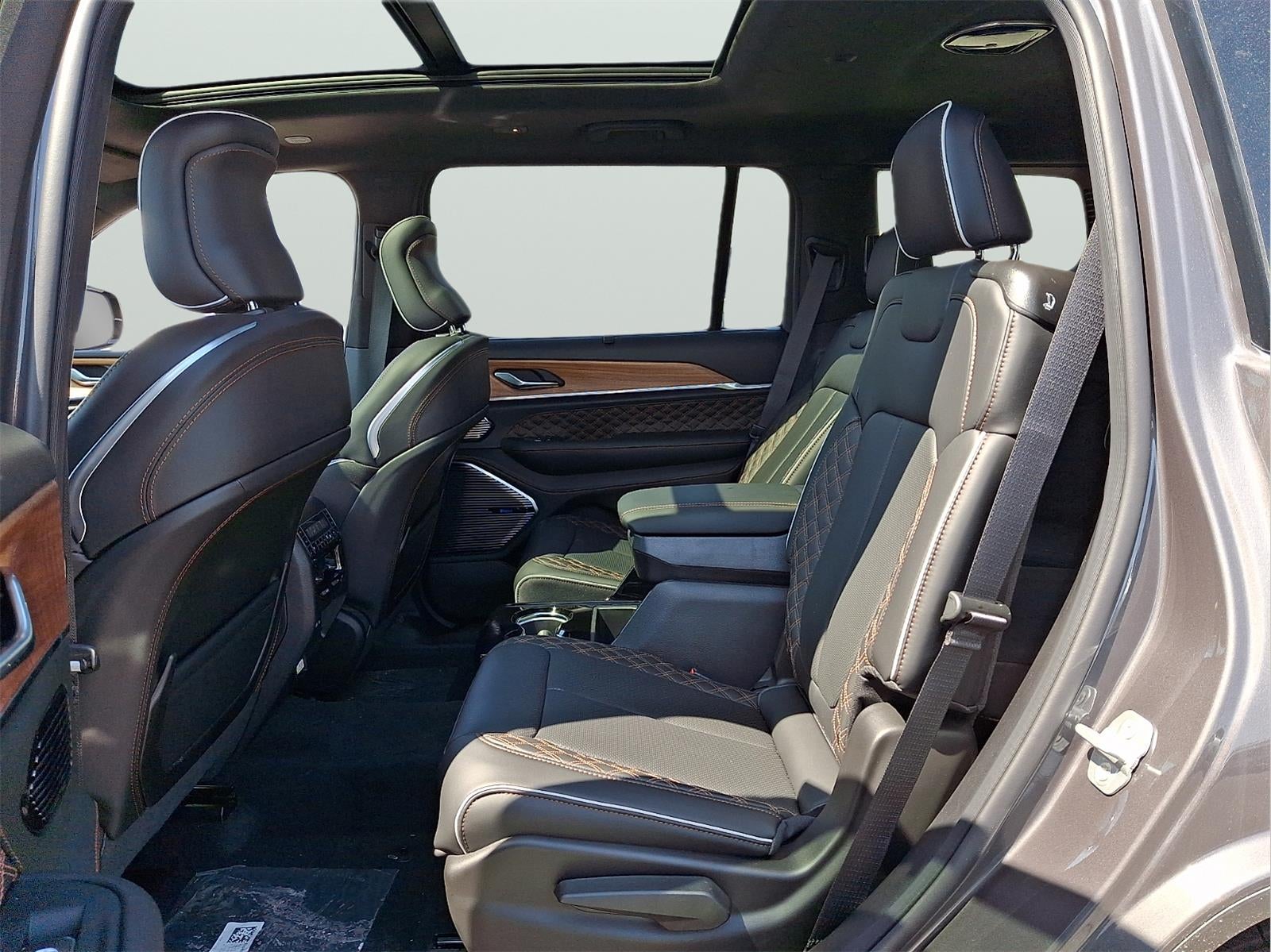 2026 Jeep Grand Cherokee L Summit