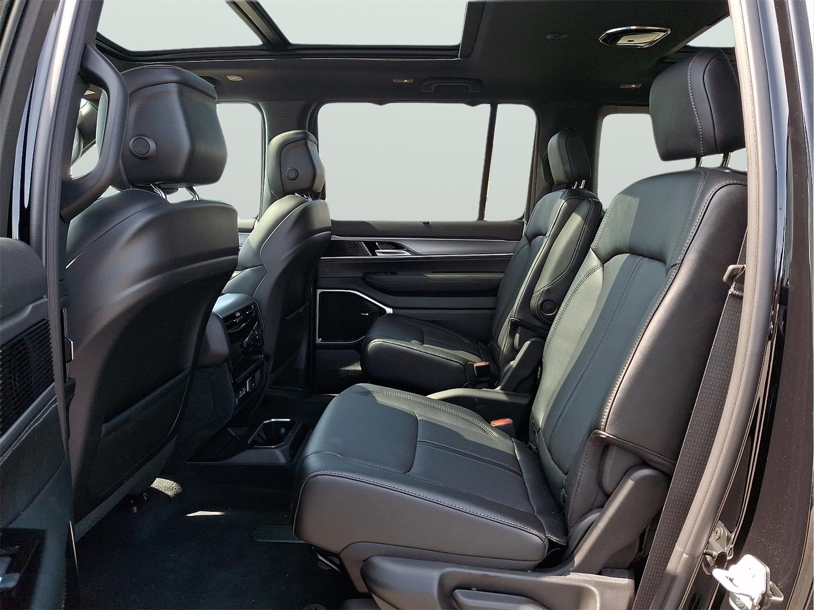 2026 Jeep Grand Wagoneer L Limited Reserve