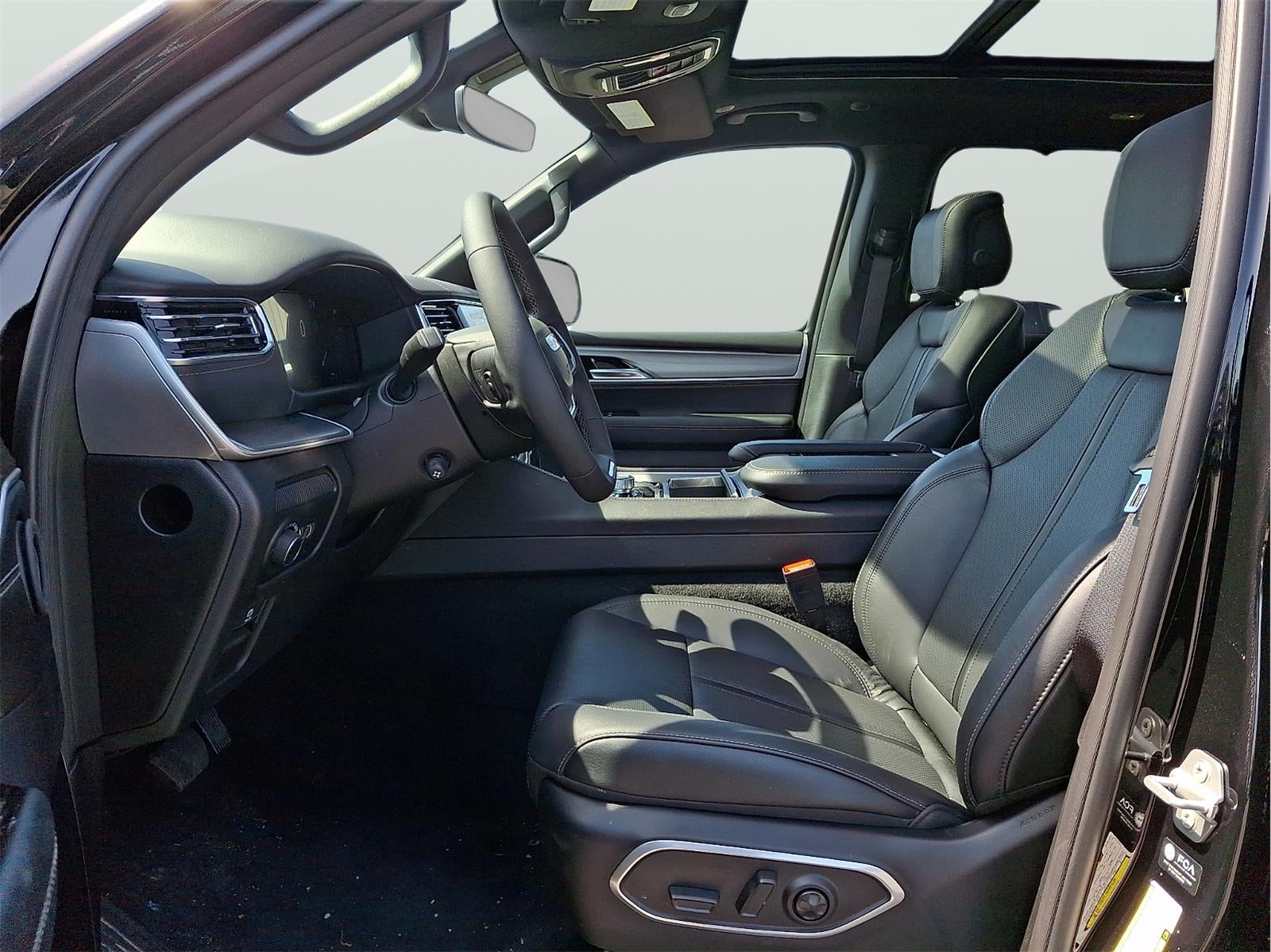 2026 Jeep Grand Wagoneer L Limited Reserve