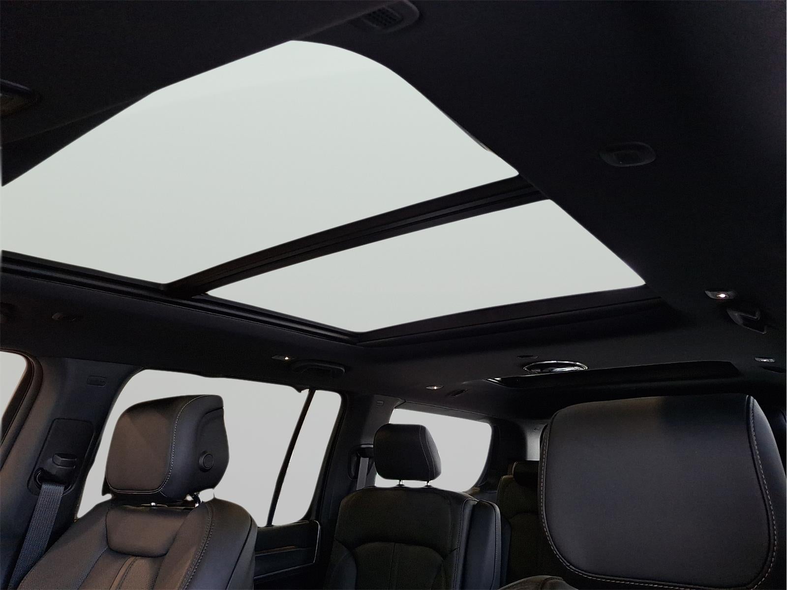 2026 Jeep Grand Wagoneer Limited Reserve