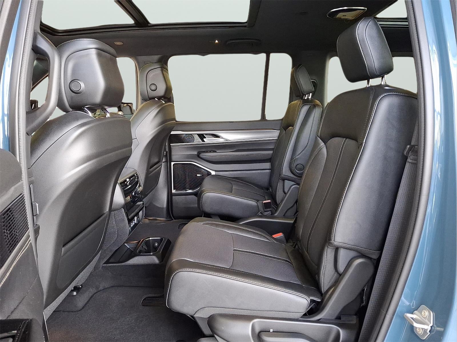 2026 Jeep Grand Wagoneer Limited Reserve