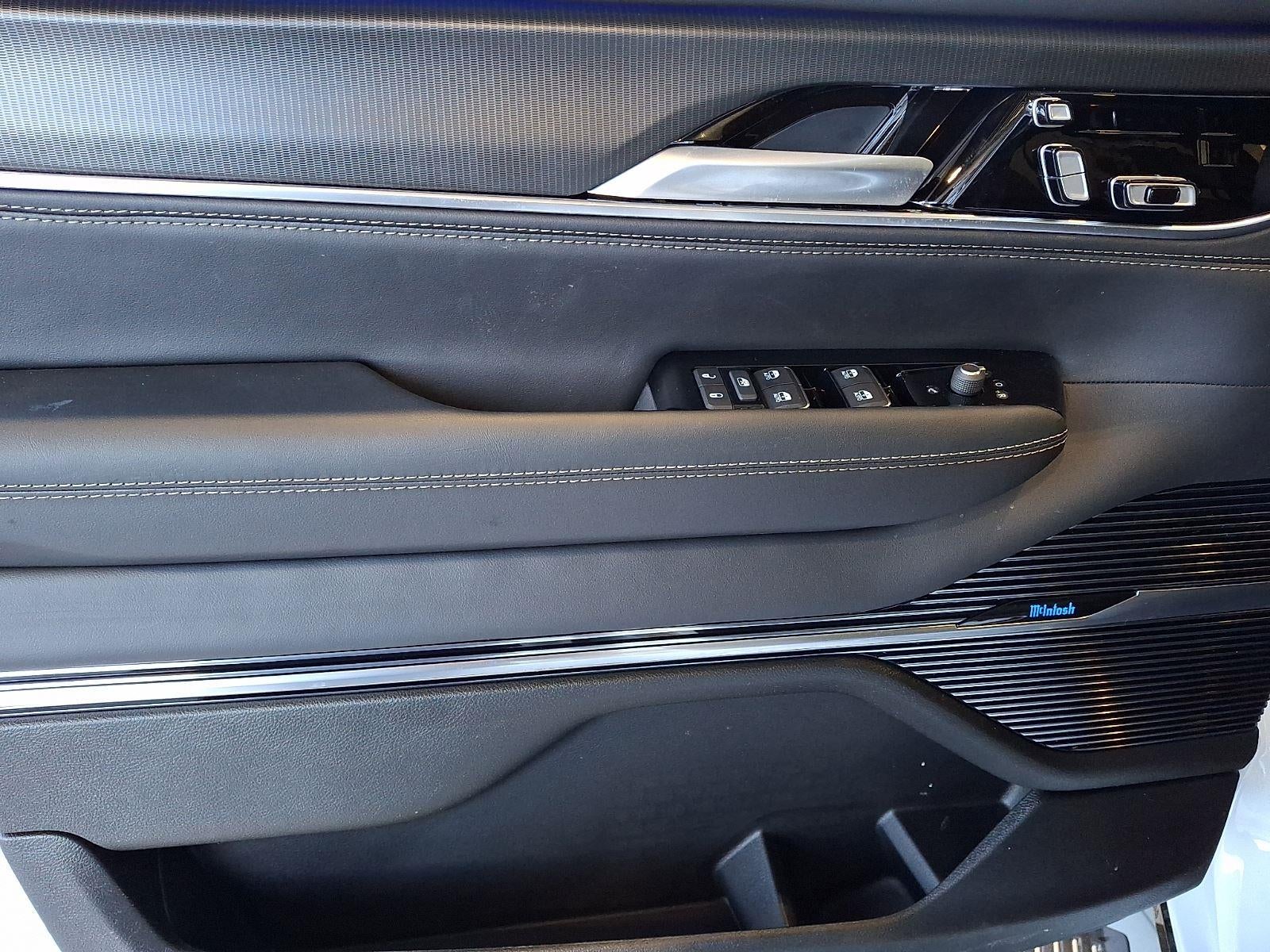 2026 Jeep Grand Wagoneer Summit Obsidian