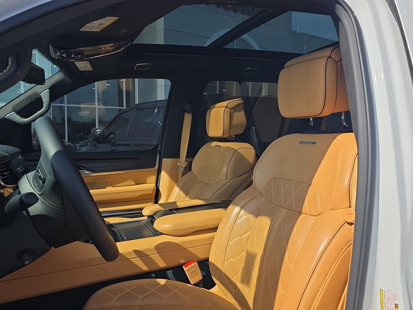 2024 Jeep Grand Wagoneer Series III Obsidian