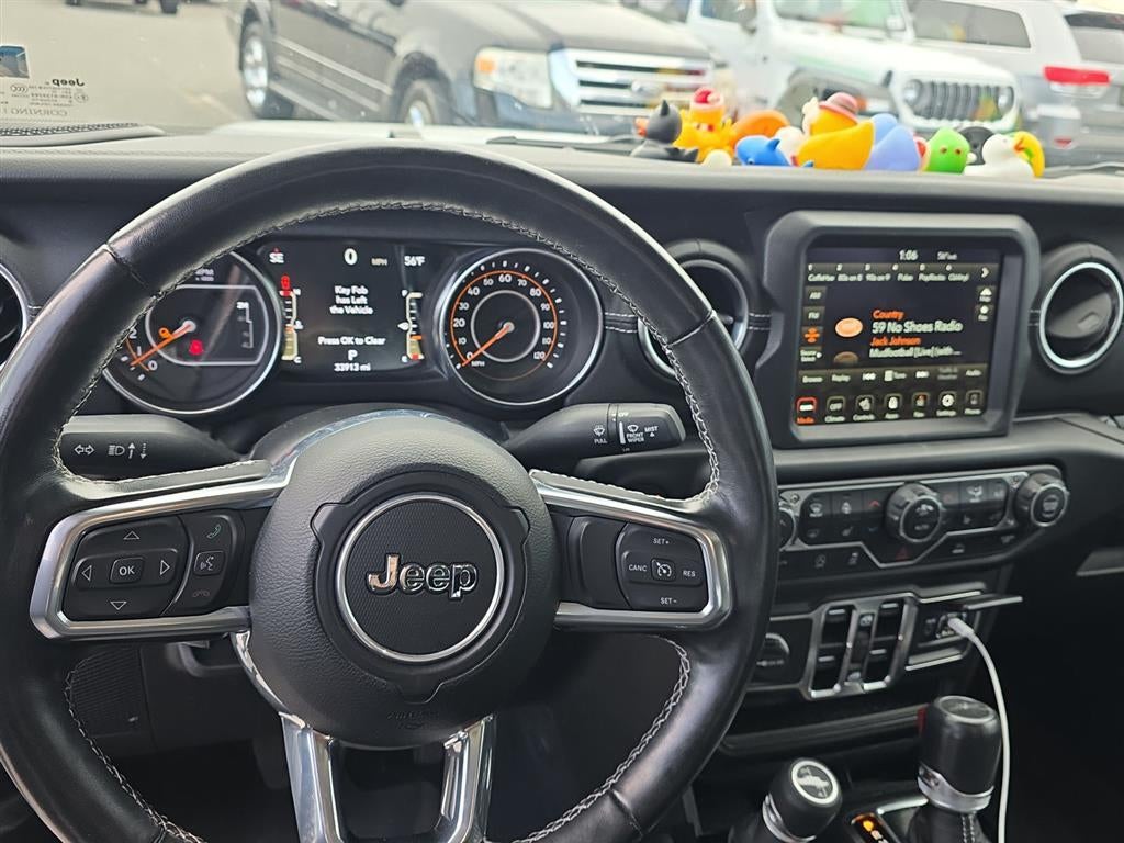 2022 Jeep Gladiator Overland