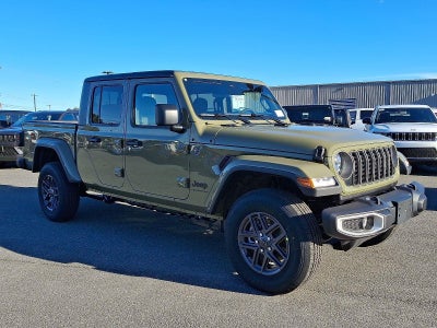 2026 Jeep Gladiator Sport S