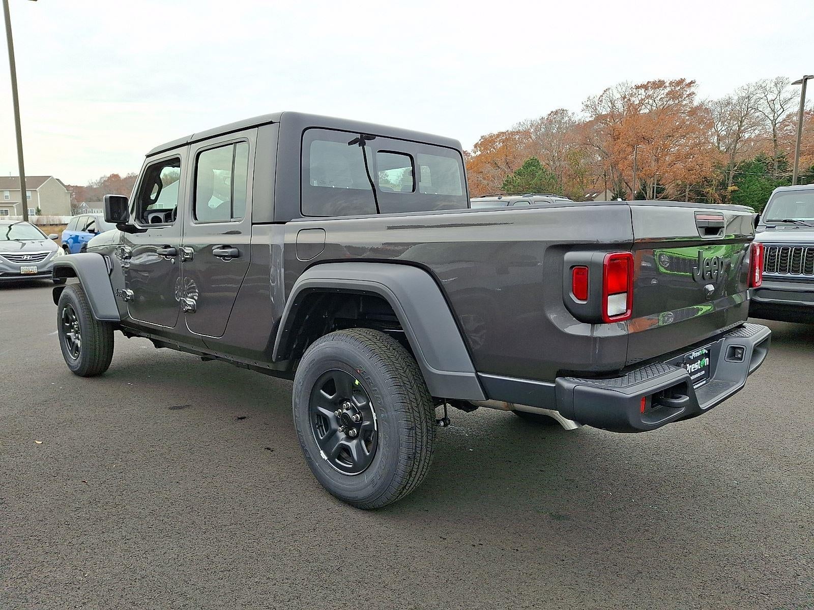 2026 Jeep Gladiator Sport