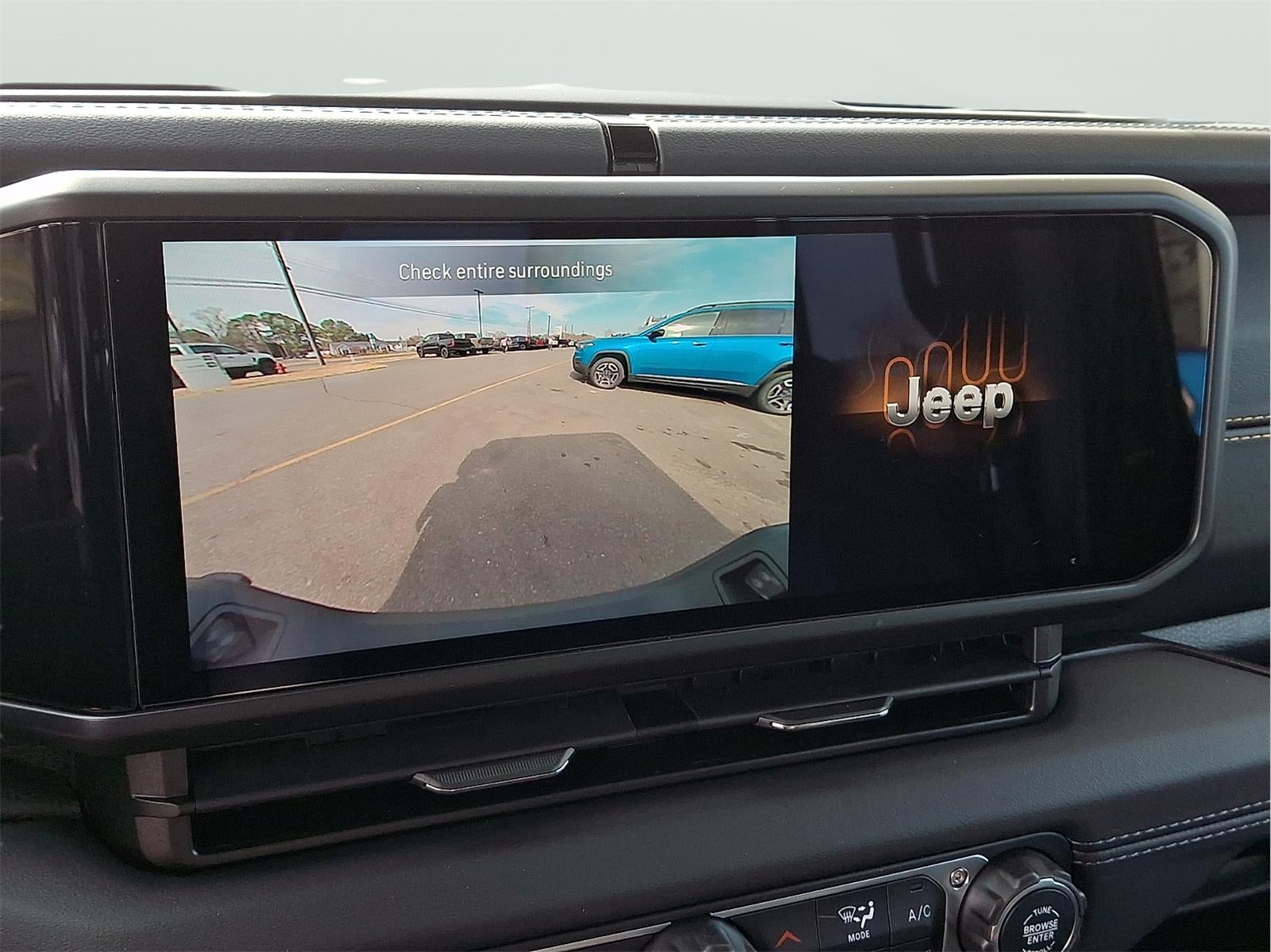 2026 Jeep Gladiator Sahara