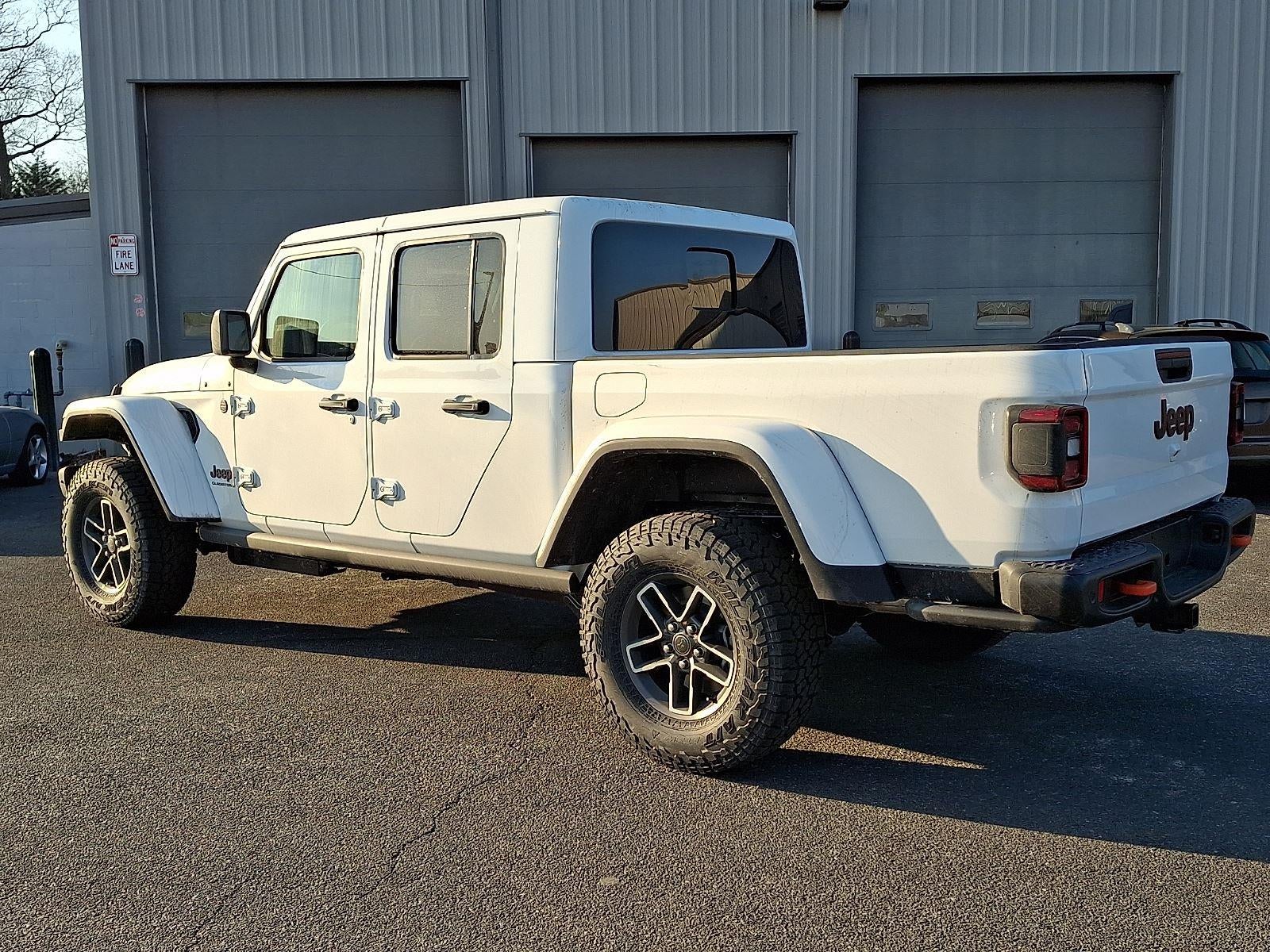 2026 Jeep Gladiator Mojave X