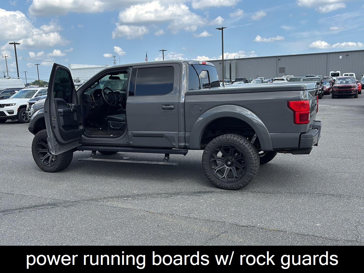 2020 Ford F-150 LARIAT Black Ops