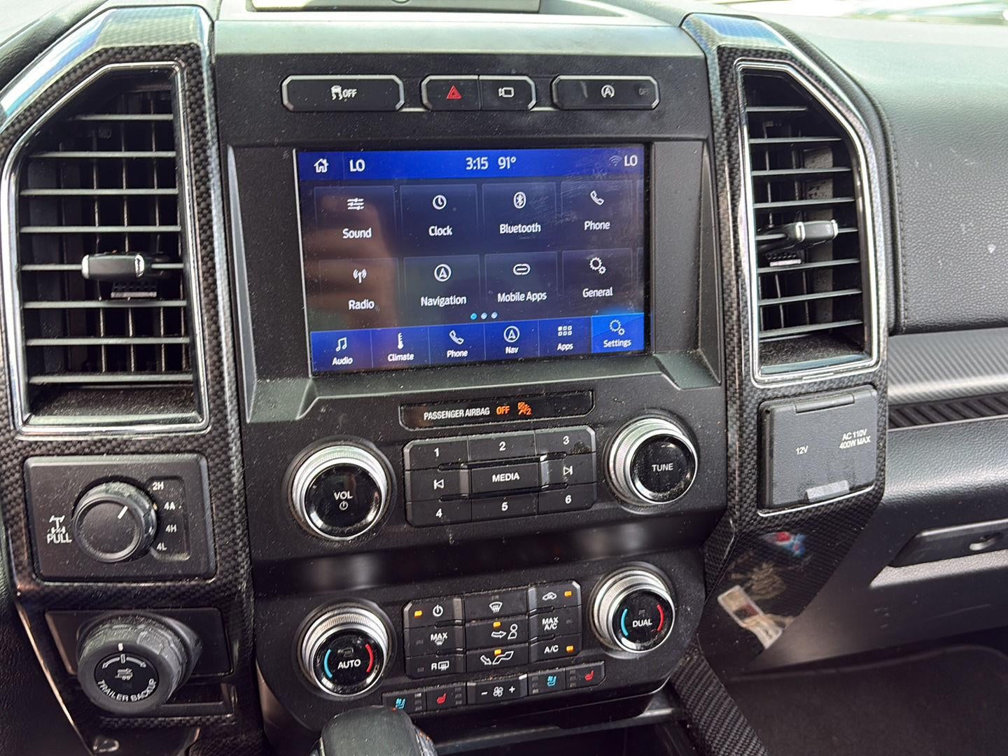 2020 Ford F-150 LARIAT Black Ops
