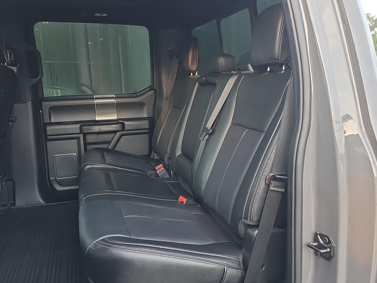 2020 Ford F-150 LARIAT Black Ops
