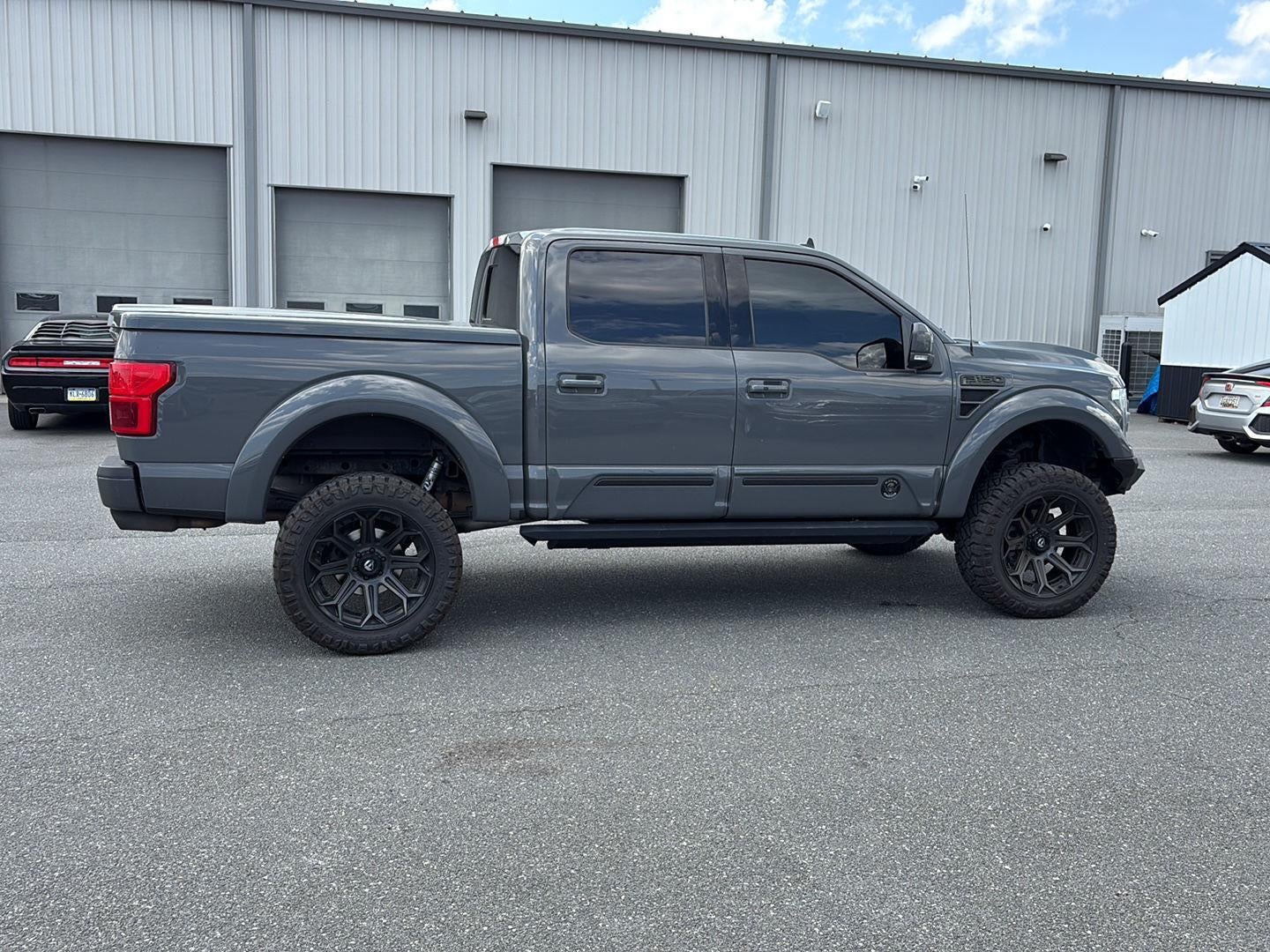 2020 Ford F-150 LARIAT Black Ops