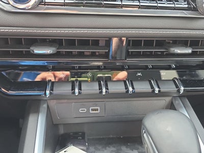 2024 Chevrolet Colorado 4WD LT