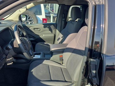 2022 Nissan Frontier S