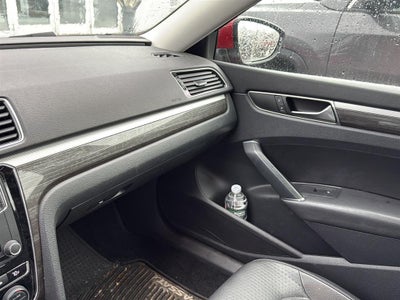 2018 Volkswagen Passat 2.0T SE