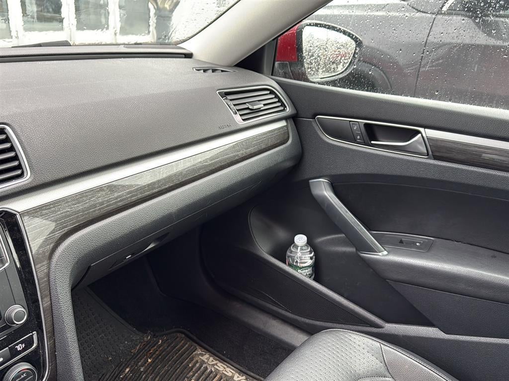 2018 Volkswagen Passat 2.0T SE