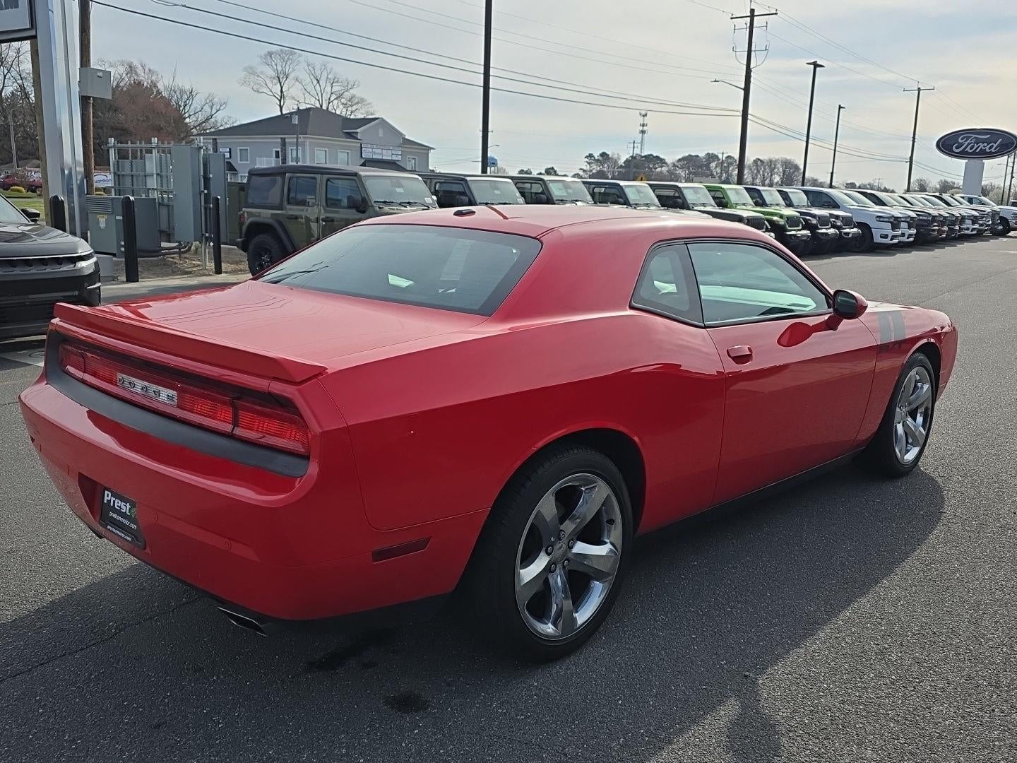 2013 Dodge Challenger R/T Plus